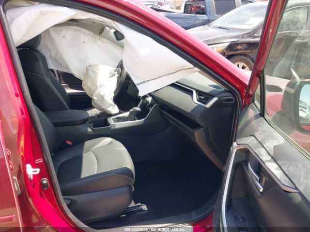 2T3C1RFV8RW355704 Toyota Rav4 Xle Premium