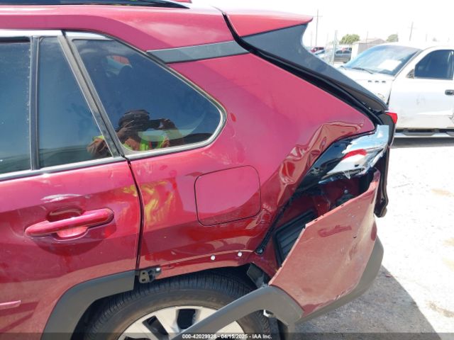 2T3C1RFV8RW355704 Toyota Rav4 Xle Premium