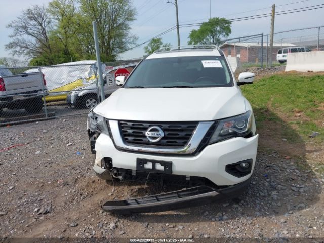 5N1DR2MN0JC613806 Nissan Pathfinder Sl