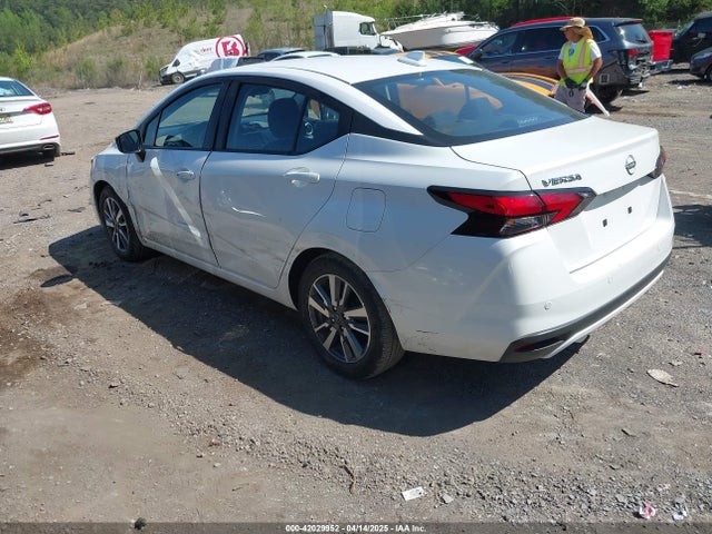 3N1CN8EV8RL889974 Nissan Versa 1.6 Sv
