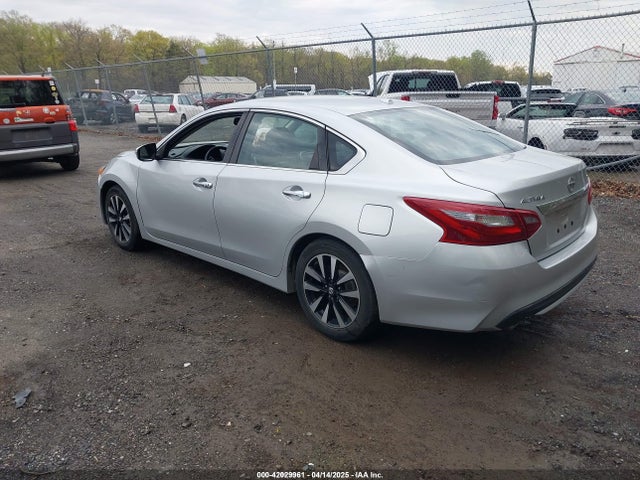 1N4AL3AP2JC243615 Nissan Altima 2.5 Sl