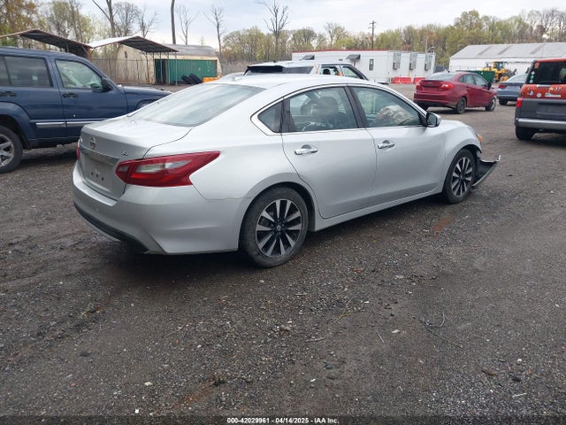 1N4AL3AP2JC243615 Nissan Altima 2.5 Sl