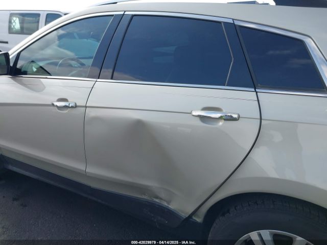 3GYFNEE33FS548324 Cadillac Srx Luxury Collection