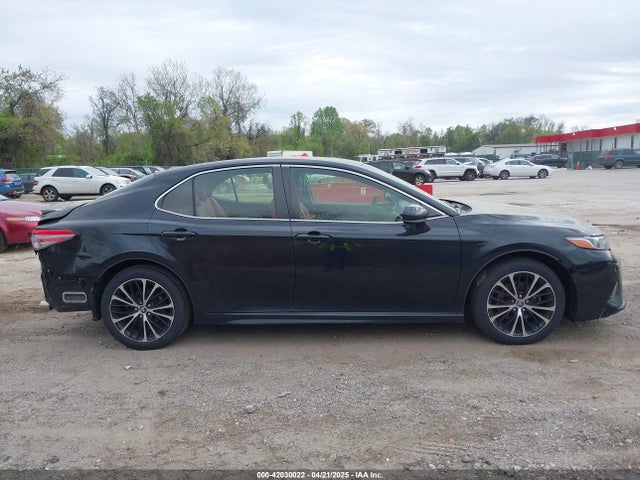 JTNB11HK0J3037501 Toyota CAMRY SE