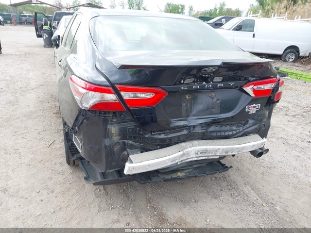 JTNB11HK0J3037501 Toyota CAMRY SE