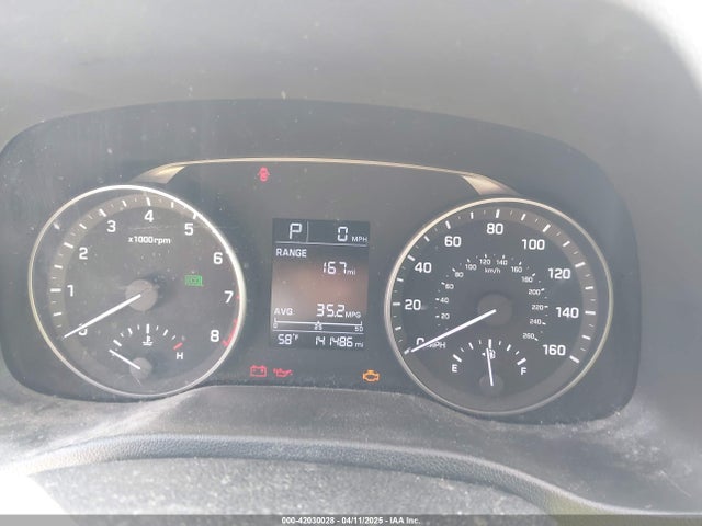 5NPD84LF1HH170514 Hyundai ELANTRA SE