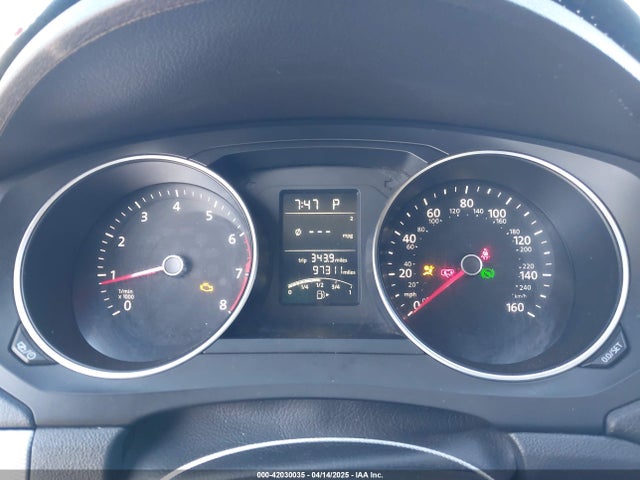 3VW2B7AJ4HM375401 Volkswagen Jetta 1.4t S