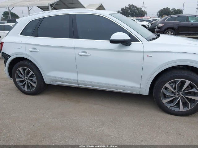 WA1GAAFY9P2135453 Audi 45 tfsi