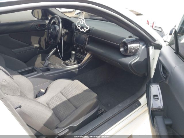 JF1ZNBC13N8758065 Toyota GR86