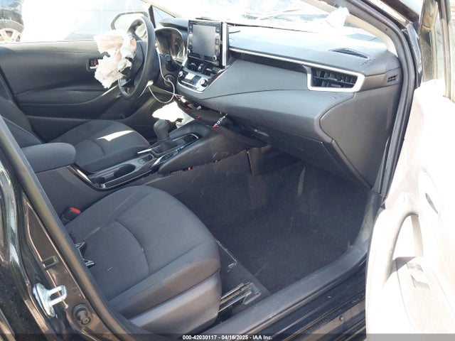 JTDEPRAE8LJ019023 Toyota COROLLA LE