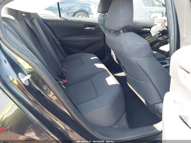 JTDEPRAE8LJ019023 Toyota COROLLA LE