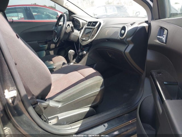 1G1JD6SB9K4111824 Chevrolet Sonic Lt Auto