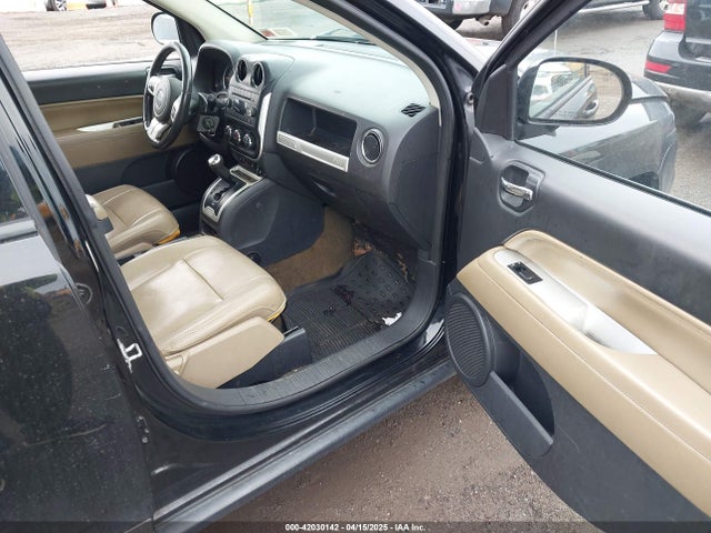 1C4NJDEB4GD695249 Jeep Compass High Altitude Edition