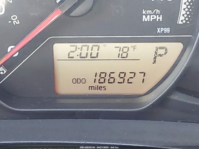 VNKKTUD36FA038614 Toyota YARIS L