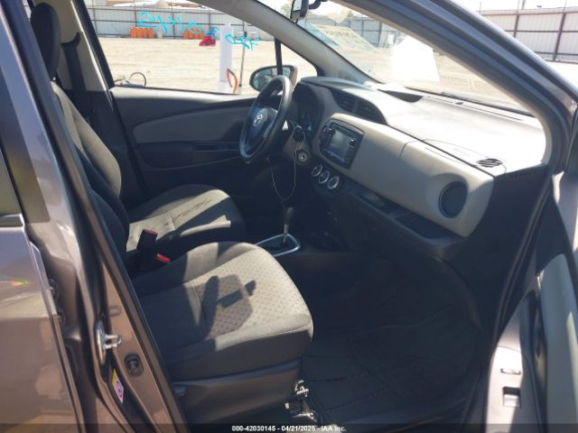 VNKKTUD36FA038614 Toyota YARIS L