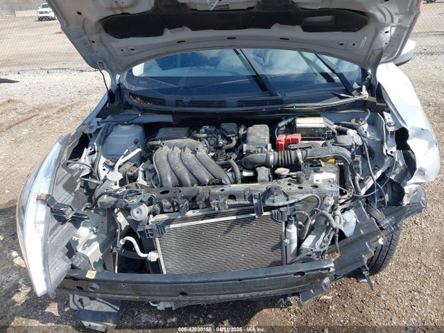 3N1CN7AP8HK414833 Nissan Versa 1.6 Sv