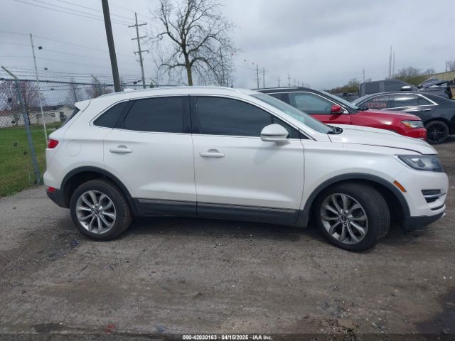 5LMCJ2C97GUJ30157 Lincoln MKC SELECT