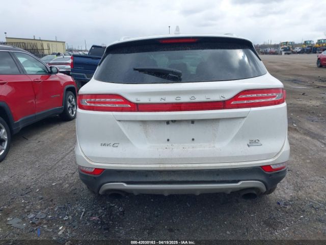 5LMCJ2C97GUJ30157 Lincoln MKC SELECT