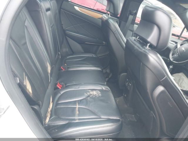 5LMCJ2C97GUJ30157 Lincoln MKC SELECT