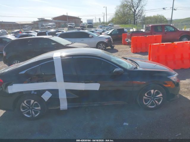 2HGFC2F52JH561461 Honda Civic Lx