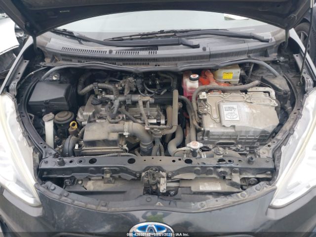 JTDKDTB32H1597017 Toyota Prius C Two