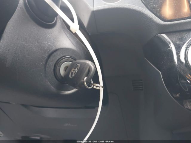 JTDKDTB32H1597017 Toyota Prius C Two