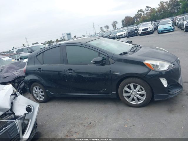 JTDKDTB32H1597017 Toyota Prius C Two