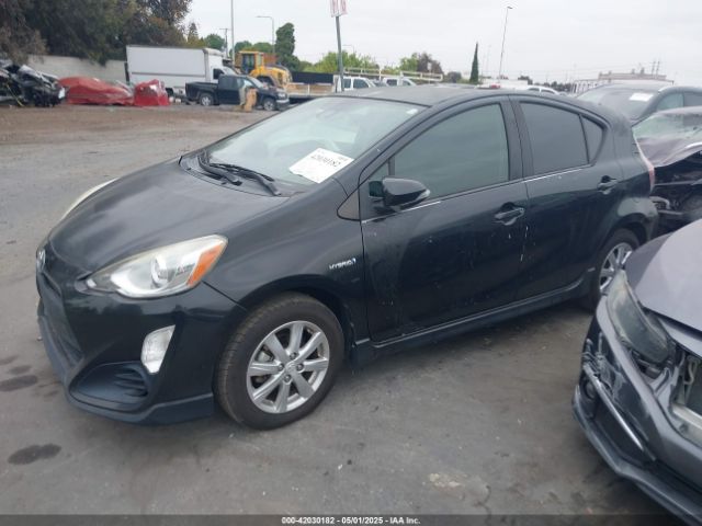 JTDKDTB32H1597017 Toyota Prius C Two
