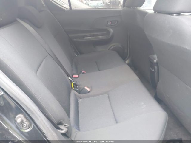 JTDKDTB32H1597017 Toyota Prius C Two