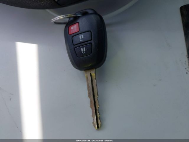 JTDKDTB39J1599420 Toyota Prius C Two