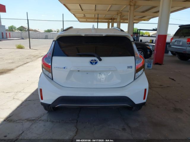 JTDKDTB32J1600004 Toyota Prius C Two