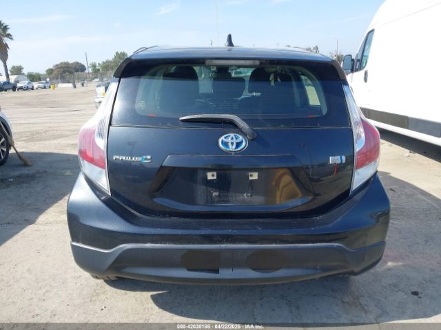 JTDKDTB35H1596444 Toyota Prius C Two