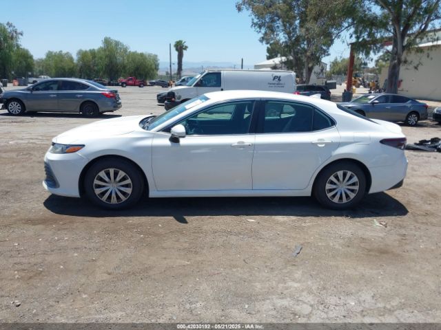 4T1C31AK7NU584970 Toyota Camry Le Hybrid