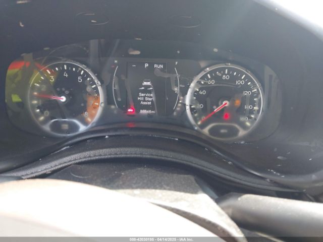 ZACCJABT5FPC05470 Jeep Renegade Latitude