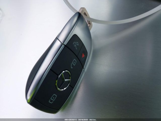 W1N4N4GB6SJ672085 Mercedes-Benz GLA 250