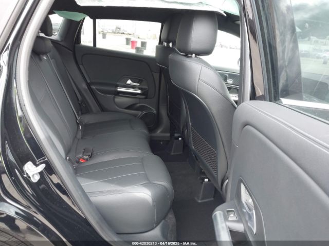 W1N4N4GB6SJ672085 Mercedes-Benz GLA 250