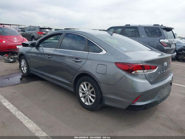 5NPE24AF8JH700427 Hyundai SONATA SE