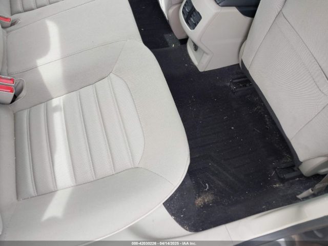 3FA6P0HD1KR164556 Ford FUSION SE