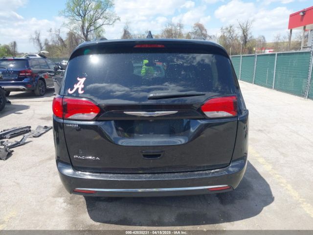 2C4RC1BG8HR747765 Chrysler Pacifica Touring-l