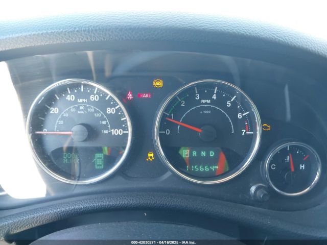 1C4BJWEGXEL317725 Jeep Wrangler Unlimited Sahara