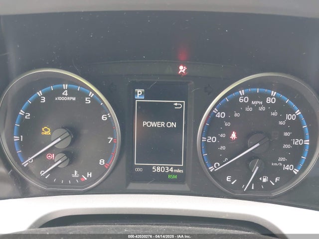 2T3RFREV5JW811742 Toyota Rav4 Xle