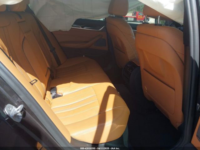 WBAJA7C3XHG906625 BMW 530i Xdrive
