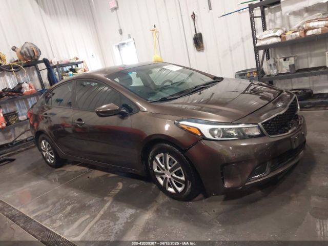 3KPFK4A71HE056667 KIA FORTE LX