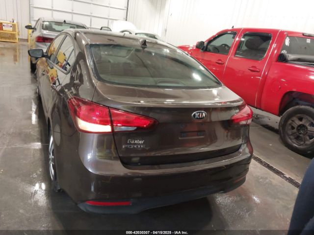 3KPFK4A71HE056667 KIA FORTE LX