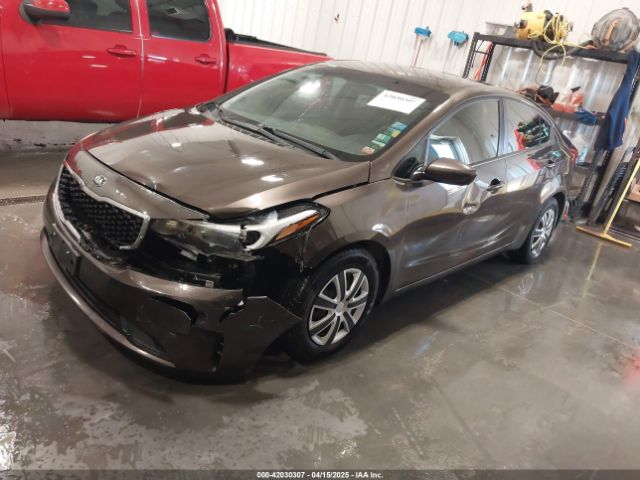 3KPFK4A71HE056667 KIA FORTE LX