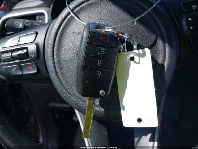 5XYPGDA33GG136850 KIA Sorento 2.4l Lx