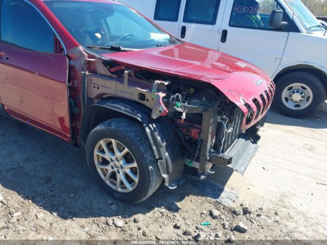 1C4PJMCB6GW111885 Jeep Cherokee Latitude