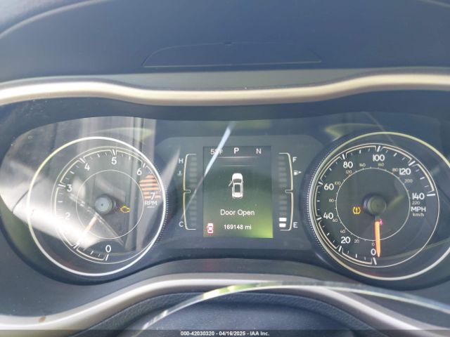 1C4PJMCB6GW111885 Jeep Cherokee Latitude