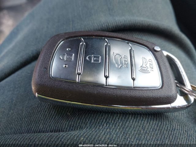 KM8J3CAL2LU214888 Hyundai Tucson Sport