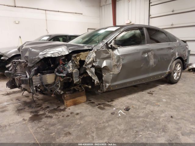 5NPE24AF6JH699259 Hyundai SONATA SE